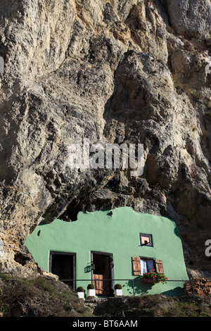 so genannte Haus ohne Dach (Haus Ohne Dach) bei Kallmuenz, Bavaria