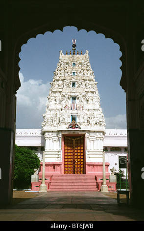 Neue Rangji Nath indischer Tempel Gateway Pushkar, Rajasthan, Indien Stockfoto