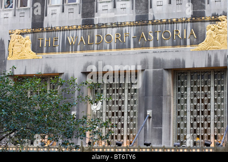 Das Waldorf-Astoria auf Park Avenue New York City USA Stockfoto