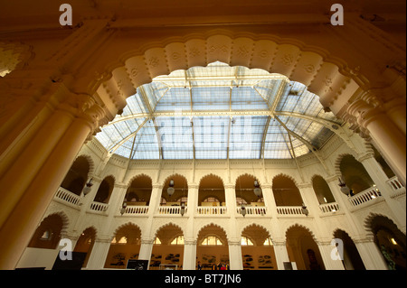 Das Innere des Jugendstil-Museum für angewandte Kunst. Budapest Ungarn Stockfoto