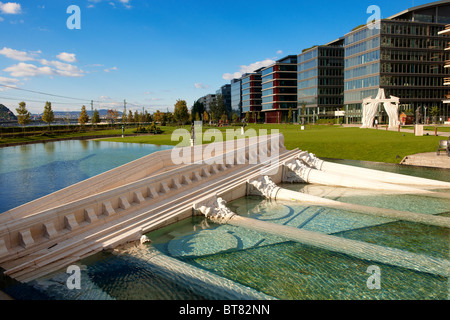 Vodafone & Morgan Stanley Hauptquartier im Buisness Park neben dem Nationaltheater, Lachner Odon Fasor, Budapest, Ungarn Stockfoto