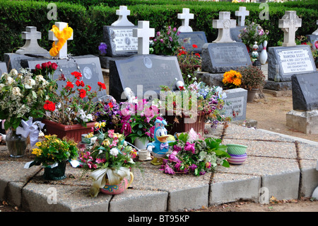 Gräber auf dem San Antonio Mission indischen Friedhof Stockfoto