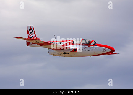 Polnische entworfen und gebaut von TS-11 Iskra während eines Rennens auf der 2010 National Championship Air Races in Stead Field in Nevada. Stockfoto