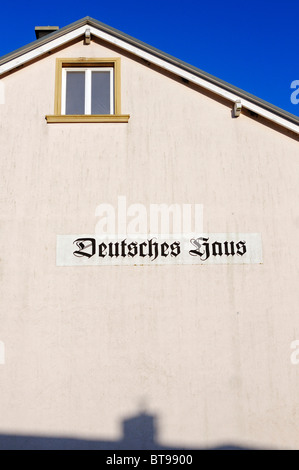 Pension mit der Inschrift "Deutsches Haus", "Deutsches Haus", Dorf Lohme, Halbinsel Jasmund, Insel Rügen Stockfoto