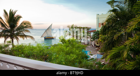 Sansibar, Stonetown.  Dhaus Shangani Ausgangspunkt, spät am Nachmittag.  Blick vom Serena Inn Hotel. Stockfoto