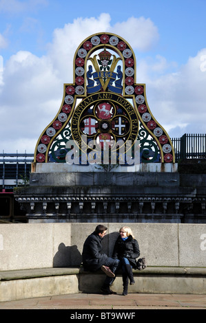 London, Chatham and Dover Railway anmelden Blackfriars Bridge, City of London, Greater London, England, Vereinigtes Königreich Stockfoto