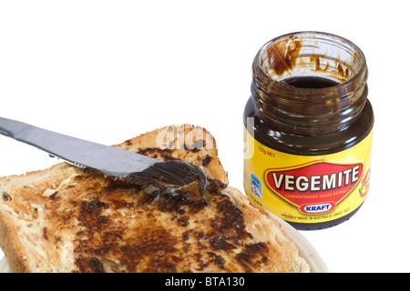 Einen Klecks australische Vegemite auf ein Messer mit toast Stockfoto