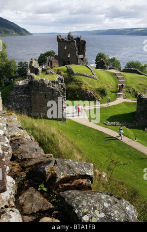 Urquhart Castle & Loch Ness, Schottland Stockfoto