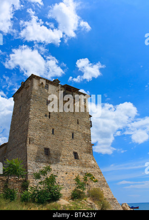 Alte Pension Bau in Ouranoupolis Stockfoto