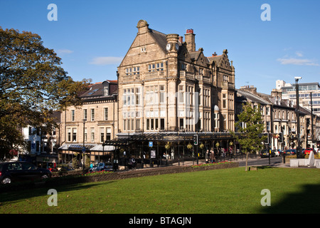 Bettys Cafe und Tee Zimmer Parliament Street, Harrogate, Nordyorkshire Stockfoto