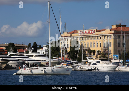 Kroatien, Zadar, Jazine Hafen, Yachten, Stockfoto