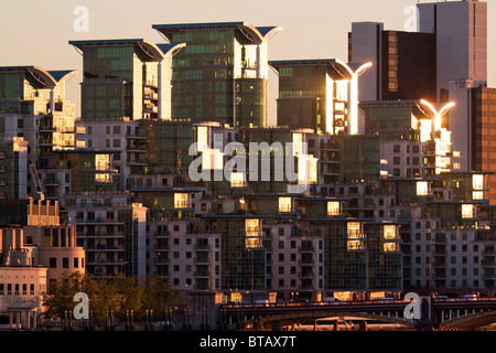 St Georges Wharf Wohn-Entwicklung - Vauxhall - London Stockfoto