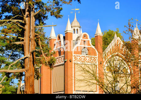 Woerlitzer Park Gotisches Haus - englische Garten von Wörlitz gotischen Haus 01 Stockfoto