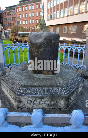 The Coronation Stone, High Street, Kingston upon Thames, Royal Borough of Kingston upon Thames, Greater London, England, Vereinigtes Königreich Stockfoto