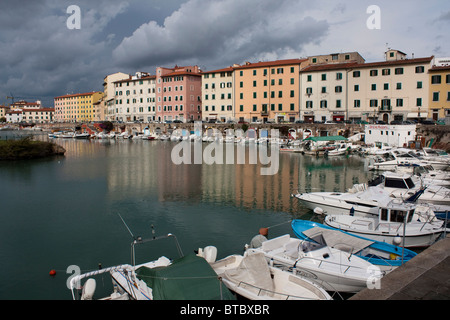 Livorno Livorno in Englisch, traditionell genannt ist eine Hafenstadt am Ligurischen Meer am westlichen Rand der Toskana, Italien. Stockfoto