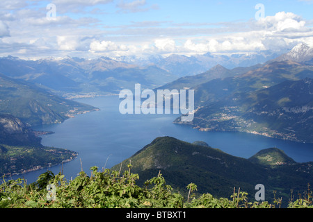 Blick auf Bellagio und oberen Comer See von Monte San Primo Stockfoto