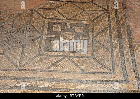 Detail des ersten Jahrhunderts monochrome geometrische Mosaik im Fishbourne Roman Palace. Stockfoto