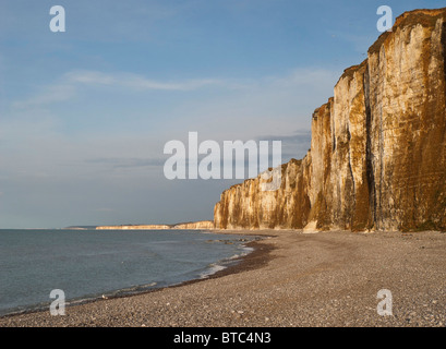 der Normandie Klippen in St. Valery-En-Caux im Morgengrauen horizontale Stockfoto