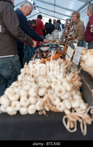 Knoblauch zum Verkauf Wimborne Food Festival, 24.-25. Oktober 2010 Stockfoto