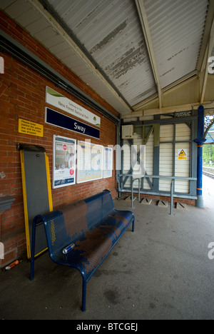 Sway Bahnhof Bahnsteig New Forest Hampshire UK Stockfoto