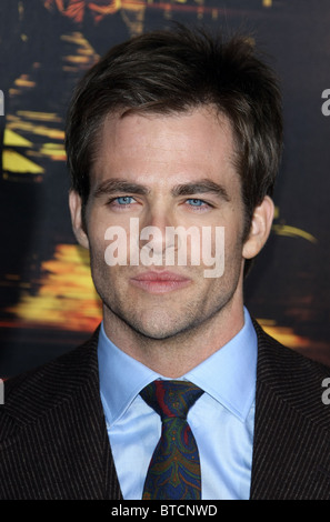 CHRIS PINE unaufhaltsam Filmpremiere LOS ANGELES Kalifornien USA 26. Oktober 2010 Stockfoto