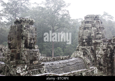 Stein steht, Bayon Tempel, Angkor Thom, Siem Reap, Kambodscha Stockfoto