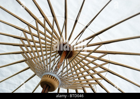 Regenschirm im Dorf Bo Sang, Thailand. Stockfoto