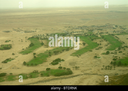 Malerische Luftaufnahme des Golfplatzes Stockfoto