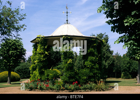 Sherborne, Dorset, Musikpavillon, Pageant Gärten England UK Englisch Musikpavillons Parks park Stockfoto