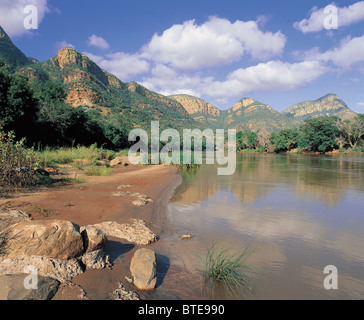Olifants River fließt durch Mpumalanga Stockfoto