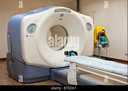 PET-CT Diagnostik medizinische Scanner, CAT-Scan-Maschine, im Krankenhaus Stockfoto