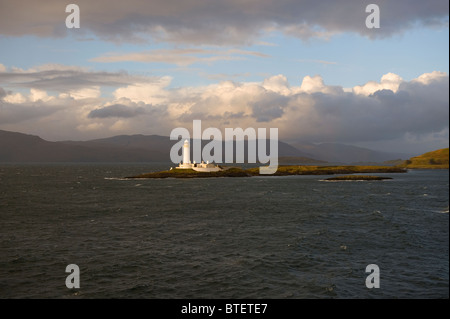 Isle of Mull, Schottland. Lismore Leuchtturm auf der Insel Lismore, gebaut von Robert Stevenson 1833 schützt Versand in die Stockfoto