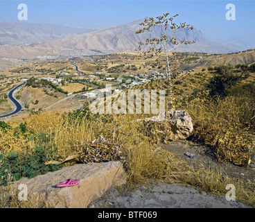 Auf Straße zwischen Erbil und Sulaimaniyya in Region Kurdistan im Nordirak Landschaft Stockfoto