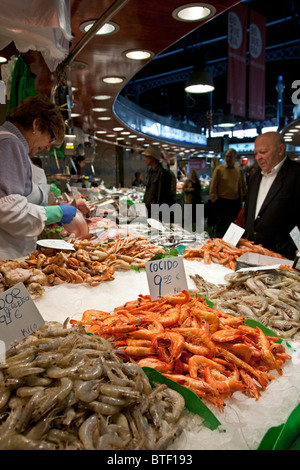 Frische Garnelen. La Boqueria-Markt. Barcelona Stockfoto