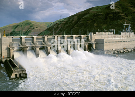 Senken Sie Granit Dam & Wasserkraftwerk am Snake River, Washington, USA. Vorgeschlagen für die Entfernung um Lachs Erholung zu unterstützen. Stockfoto