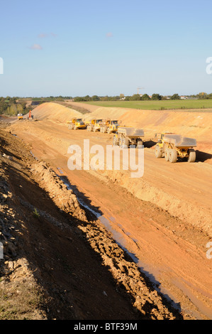 Umgehungsstraße im Bau um die französische Stadt Talmont St Hilaire in der Vendee-Region von Frankreich Stockfoto