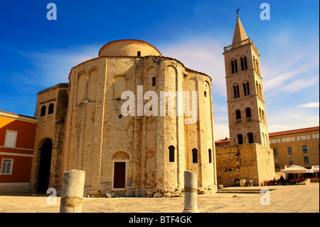 Zadar Kroatien St Donat Kirche & Dom Campinale Stockfoto