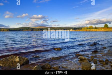 Kielder Wasser im späten Herbst Nachmittagssonne, North Tyne Valley, Northumberland Stockfoto