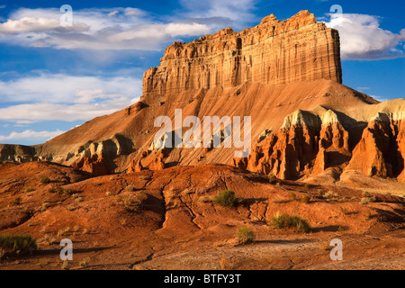 Morgensonne auf wilden Pferd Butte im Goblin Valley State Park Teil von San Rafael Swell Wüste im südlichen Utah USA Stockfoto