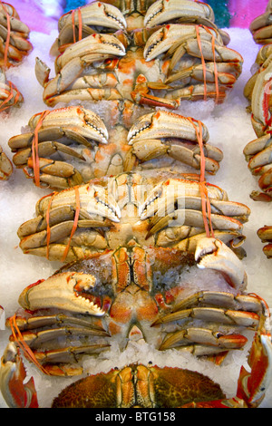 Krabbe am Pike Place Market in Seattle, Washington, USA verkauft werden. Stockfoto