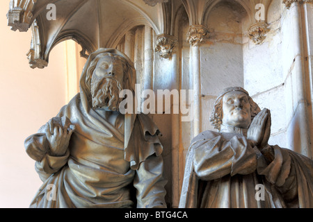 Portal der Klosterkirche in Chartreuse de Champmol mit Skulptur von Claus Sluter, Departement Côte-d ' or, Burgund, Frankreich Stockfoto