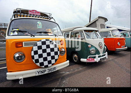 Brighton Breeze 2010 die jährliche VW Rallye von London zu Brightons stören fahren. Stockfoto