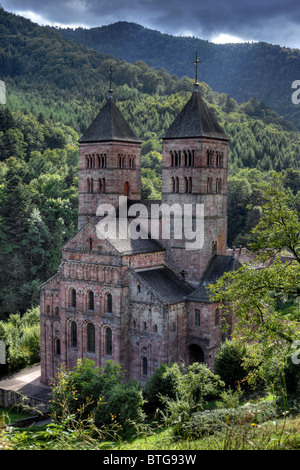 Romanische Kirche St. Léger, Abtei von Murbach, Abteilung Haut-Rhin, Elsass, Frankreich Stockfoto