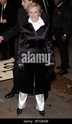 SCHAUSPIELERIN GLENN CLOSE BEI PREMIERE VON WALT-DISNEY-FILM 102 DALMATINER AT ODEON LEICESTER SQUARE IN LONDON Stockfoto