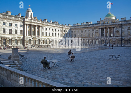 London, Somerset House die Safra Fountain Court Oktober 2010 Stockfoto