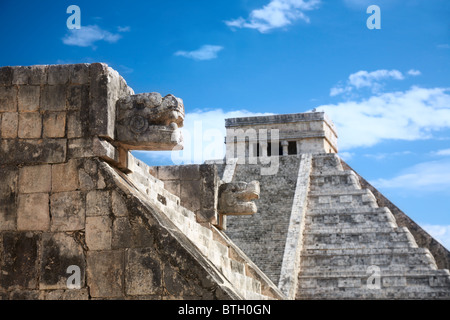 Chichen Itza, Mexiko, eines der neuen sieben Weltwunder, Blick von der Venus-Plattform Stockfoto