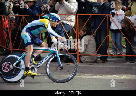 SACRAMENTO, CA - 14. Februar 2009: Christopher Horner konkurriert in der 2009 AMGEN Tour of California Stockfoto