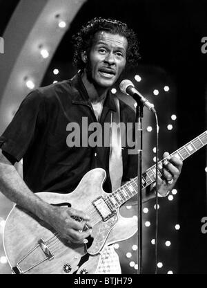 Chuck Berry, 1973. Höflichkeit: CSU Archive/Everett Collection Stockfoto