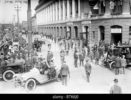 Baseball. Massen an Shibe Park, Philadelphia, PA. 9. Oktober 1914 Stockfoto