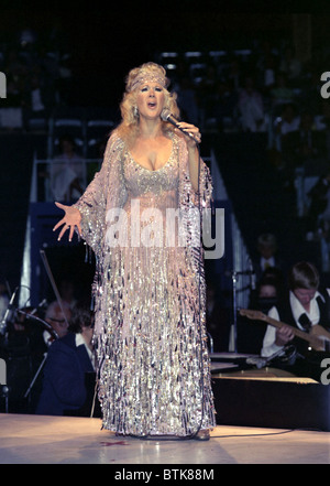 Connie Stevens, 1974, Millrun Playhouse Theater in der Runde, Niles, Illinois. Stockfoto